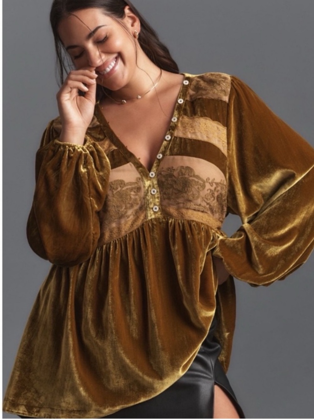 NWT Anthropologie Long-Sleeve Oversized Velvet Lace Shirt Top in Gold, S